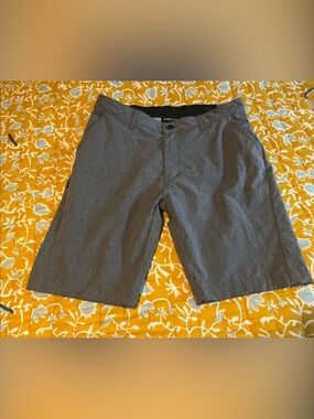 Kenneth Cole Charcoal Flat-Front Men's Shorts